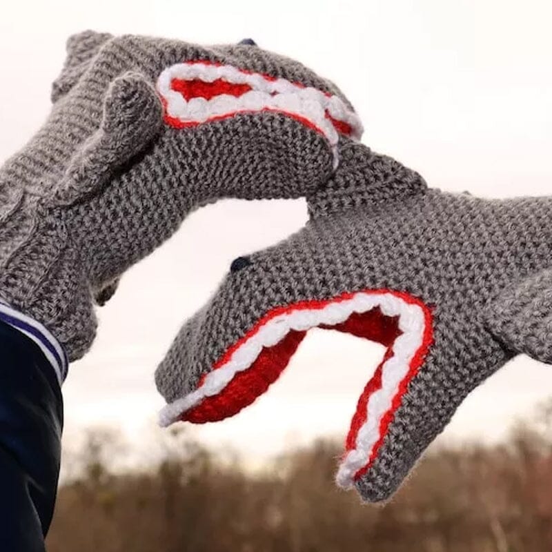 Handgehäkelte Hai-Handschuhe