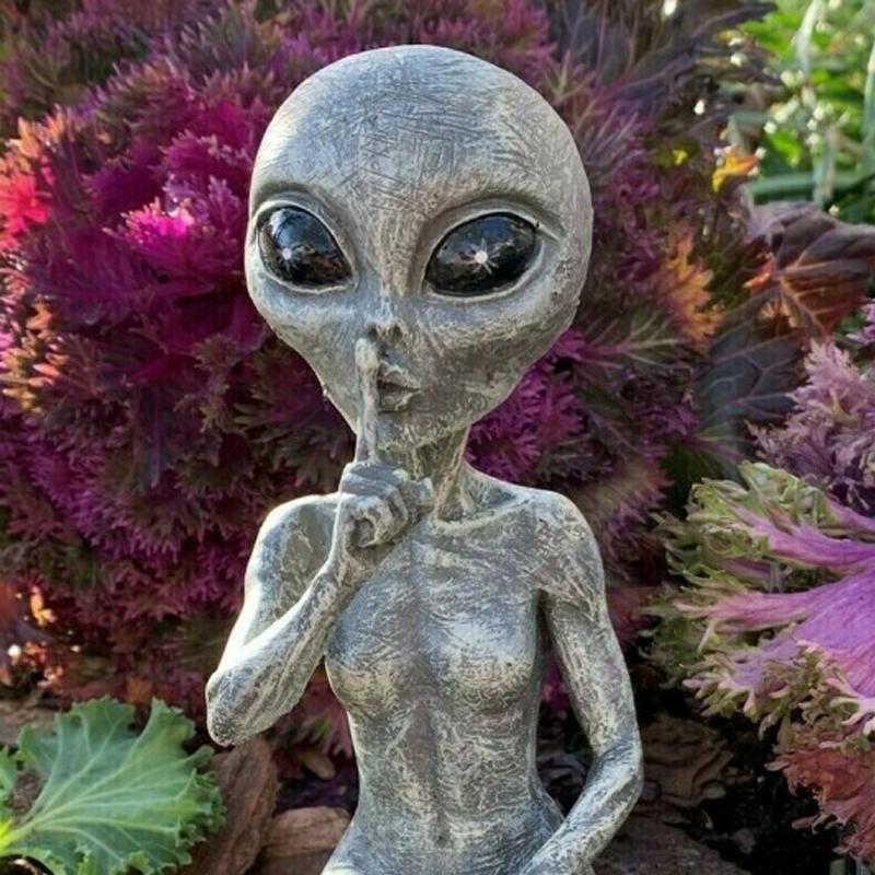 Außerirdische Gartenstatue